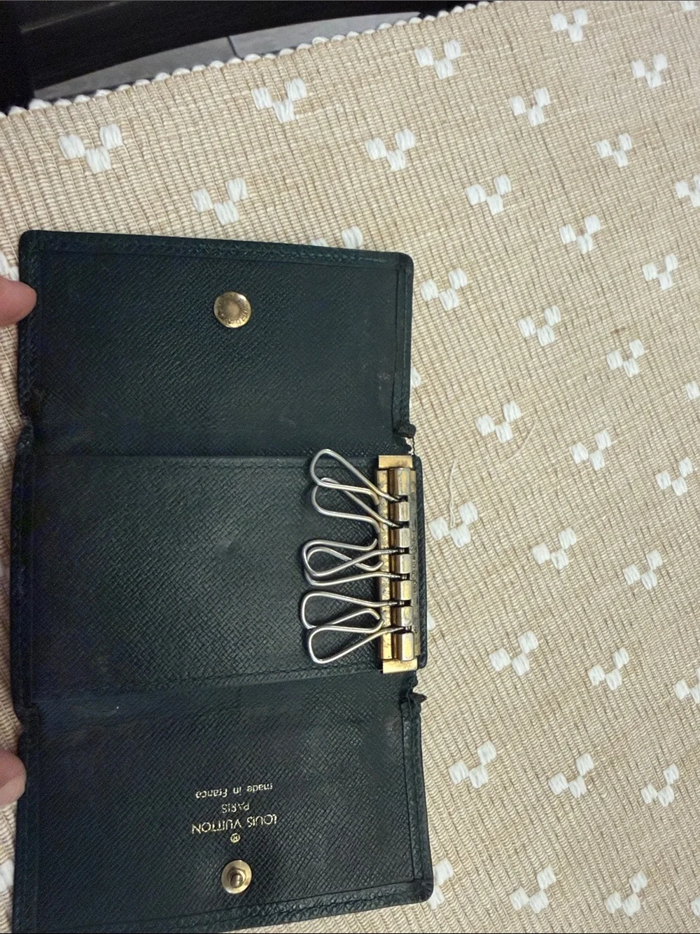 Louis Vuitton Taiga Leather Key Pouch Forest‎ Green M30604 Wallet